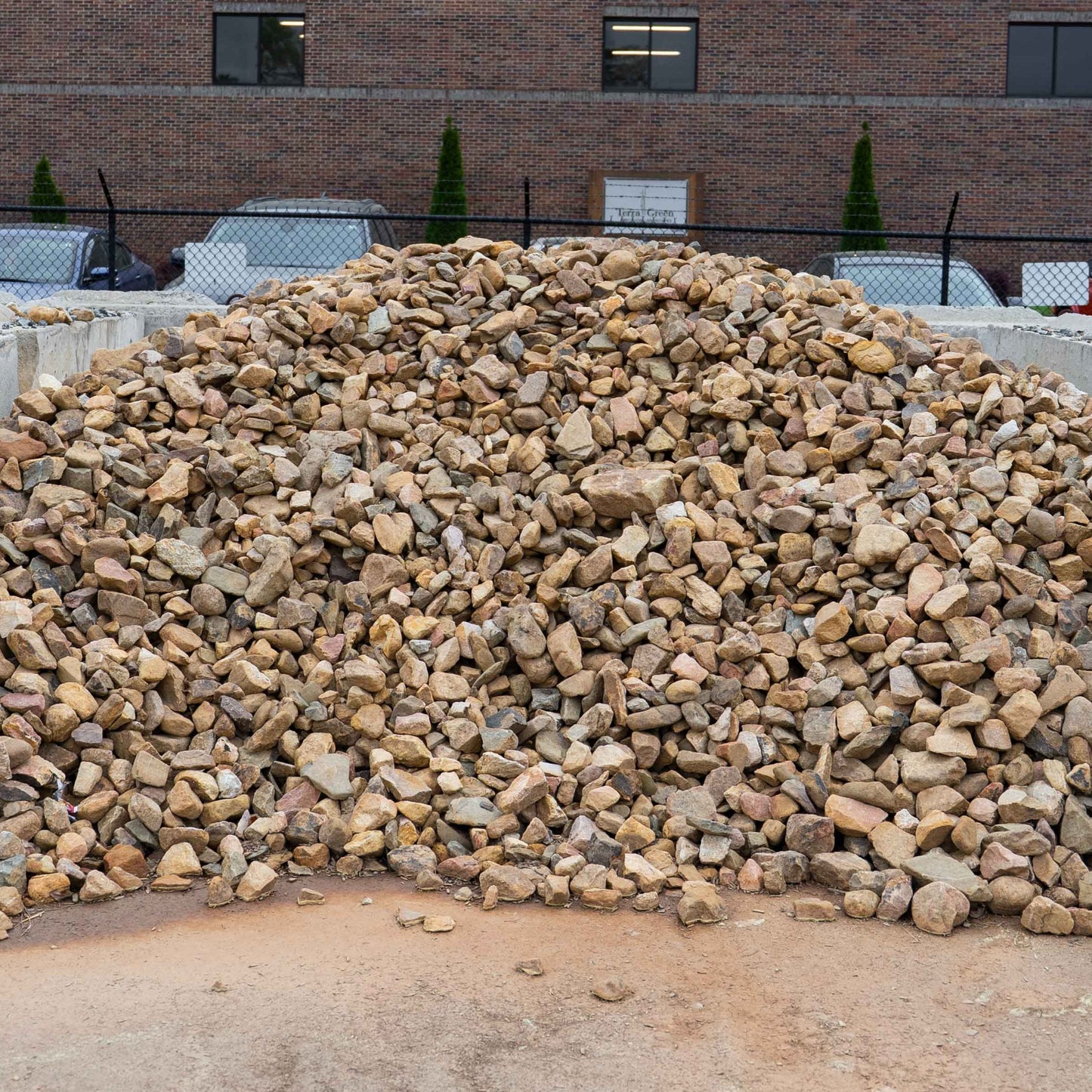Bulk Virginia 2"-4" - per ton